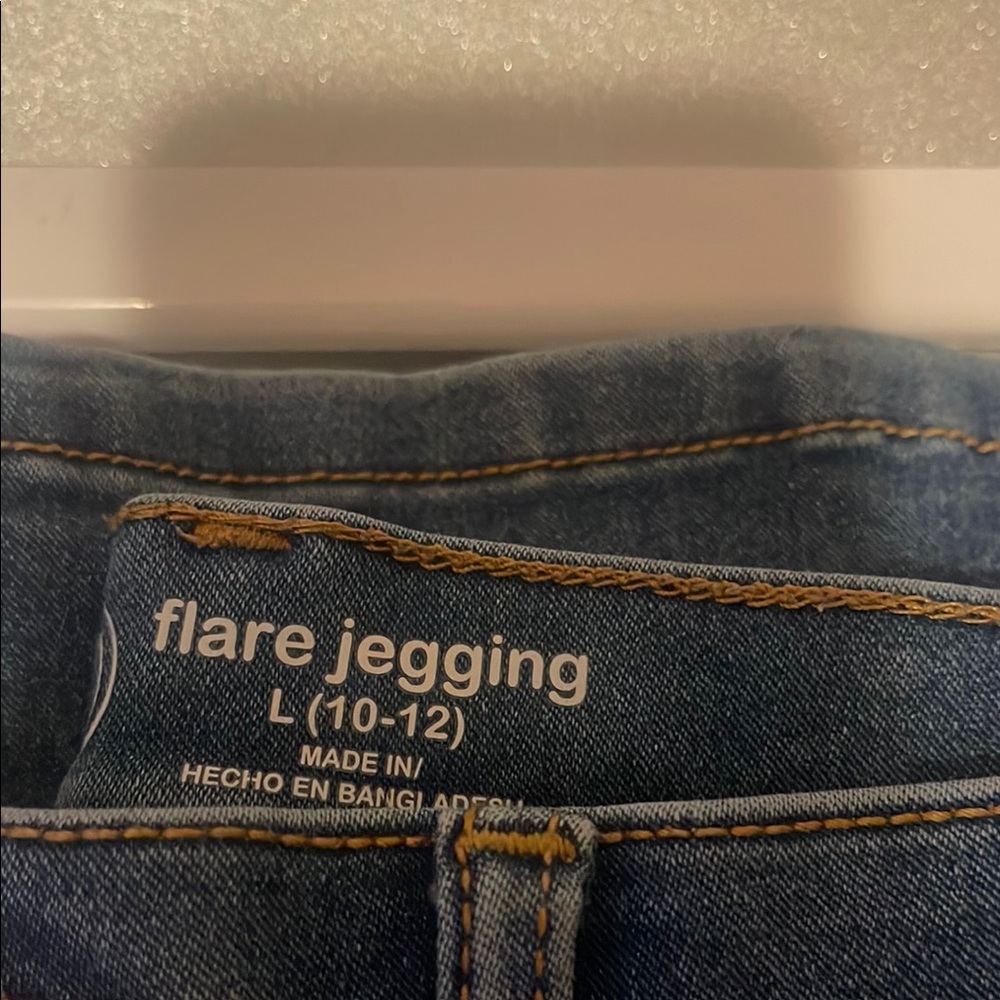 Dark Wash Denim Jeans Bundle - Picture 4 of 6